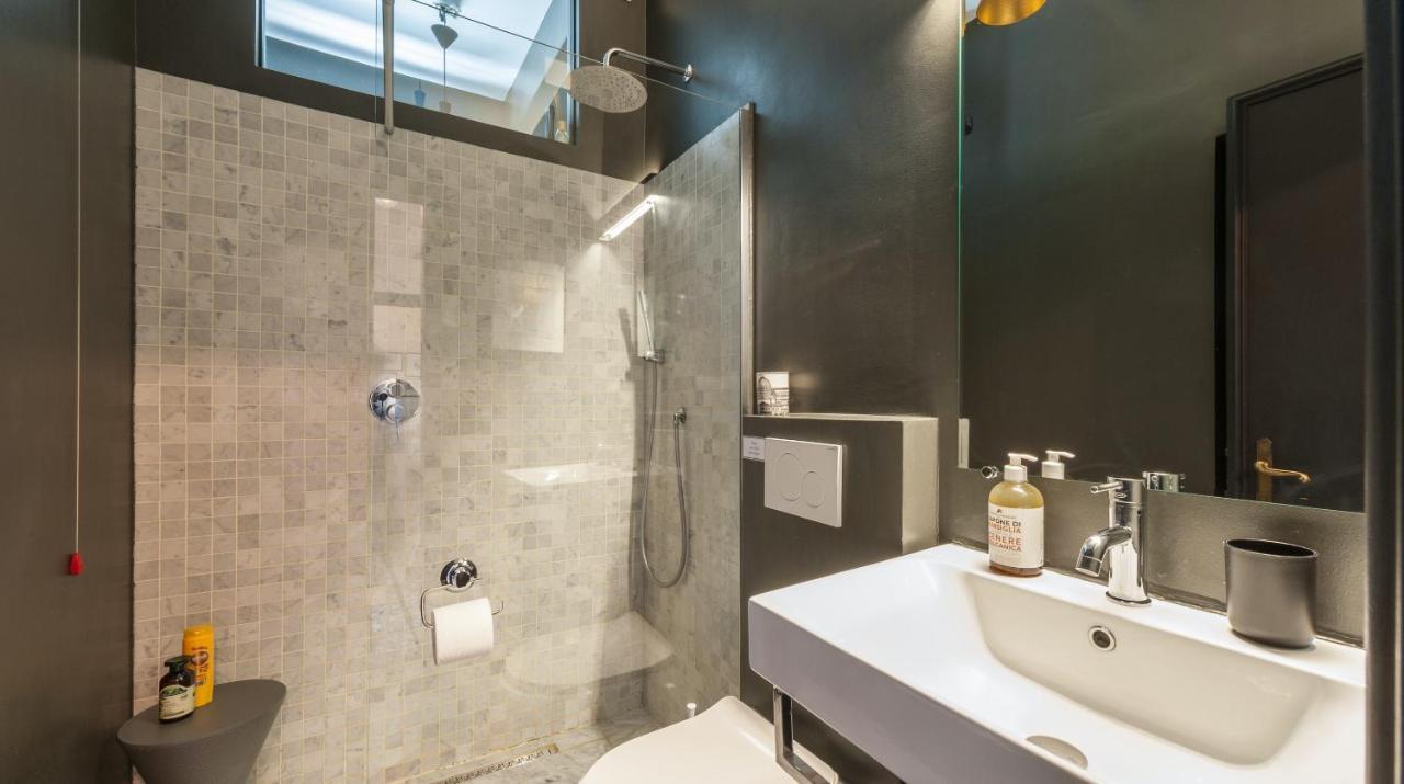 Stylish Renovated Apartment In The Heart Of The City Venedig Eksteriør billede