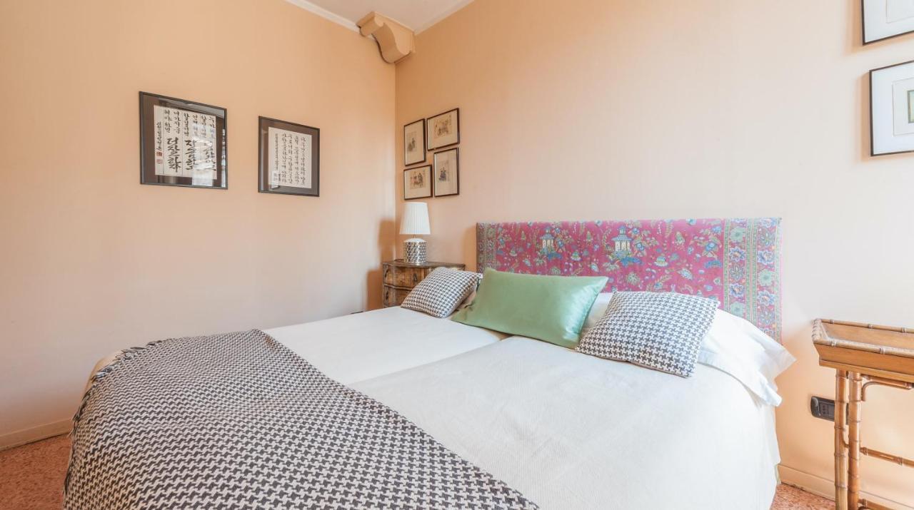 Stylish Renovated Apartment In The Heart Of The City Venedig Eksteriør billede